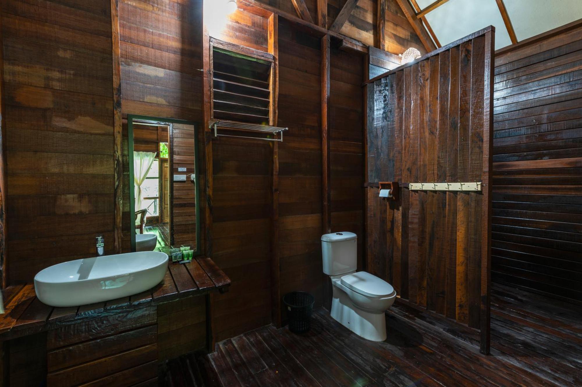 Borneo Sepilok Rainforest Resort Exterior photo